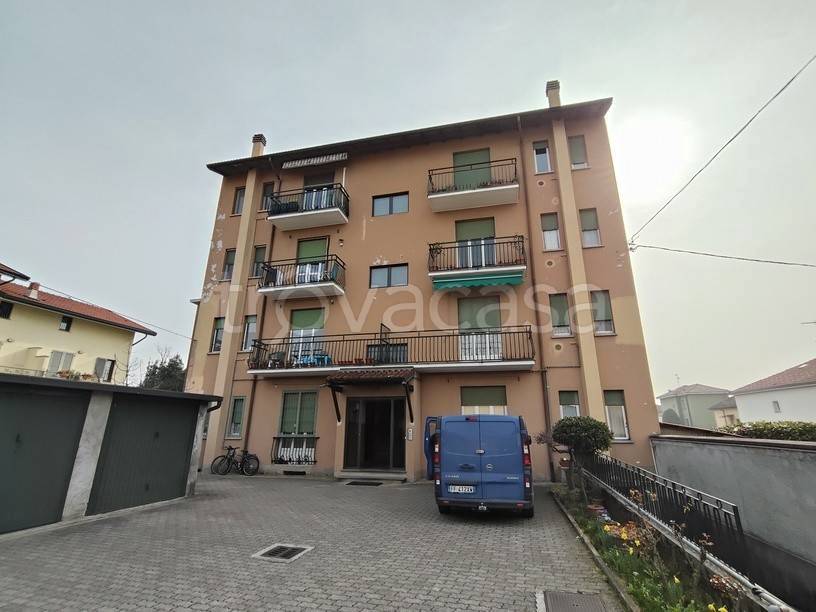 appartamento in vendita ad Arcore