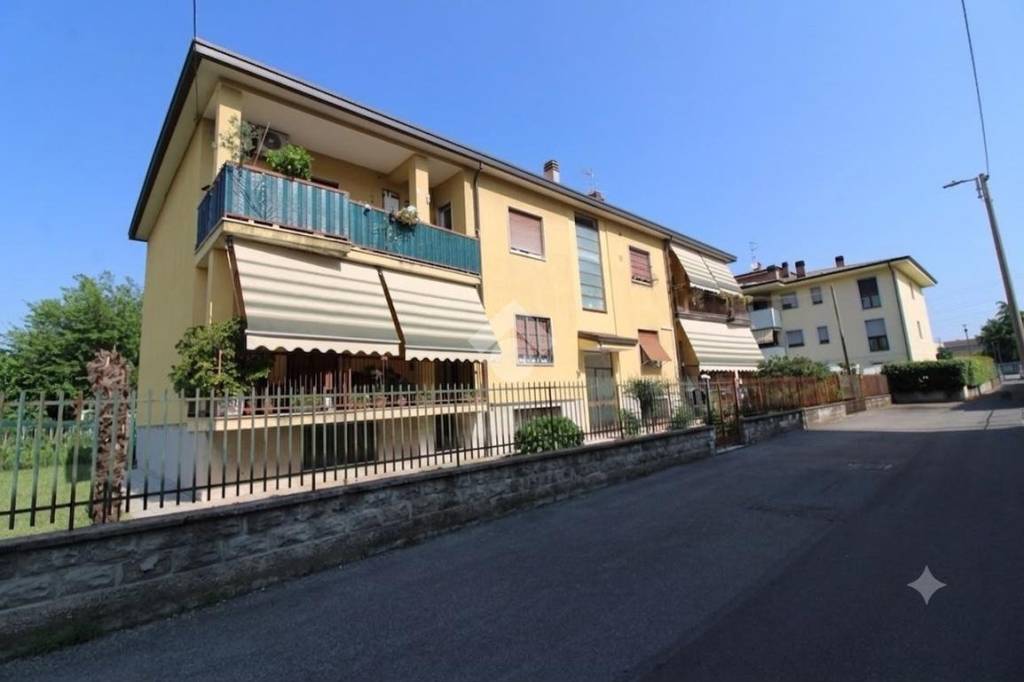 appartamento in vendita ad Arcore