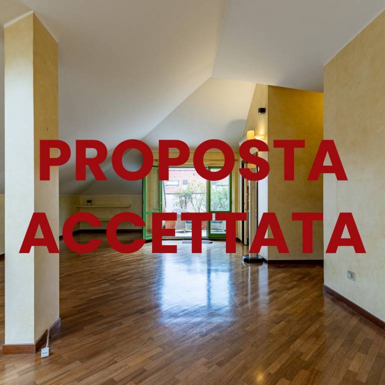 appartamento in vendita ad Arcore