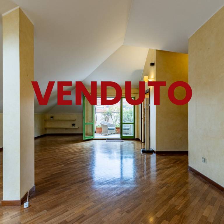 appartamento in vendita ad Arcore