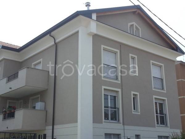 appartamento in vendita ad Arcore