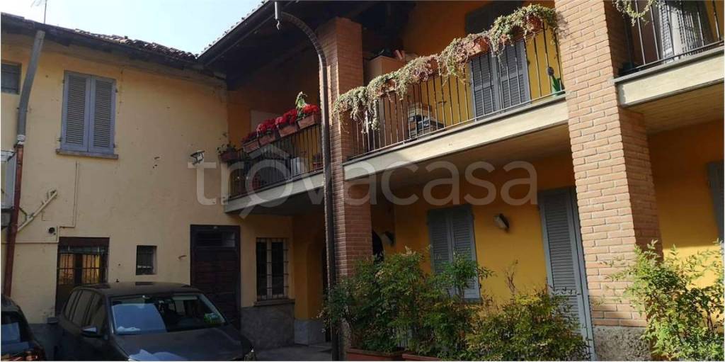 appartamento in vendita ad Arcore