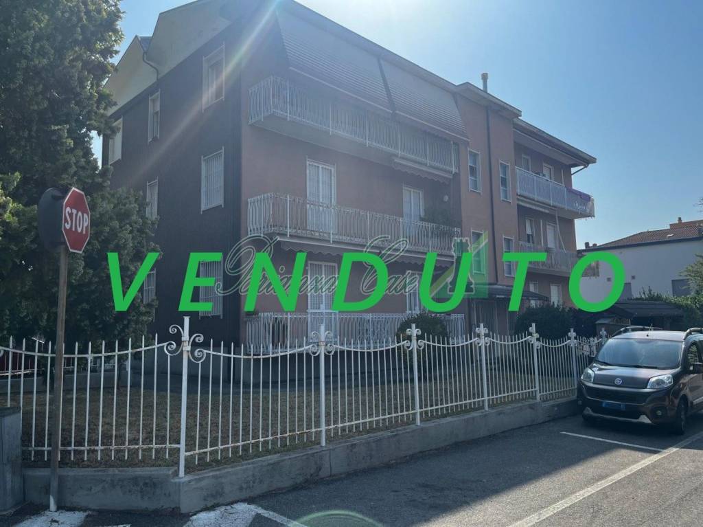 appartamento in vendita ad Arcore