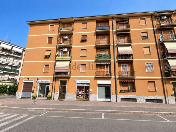 loft in vendita ad Arcore