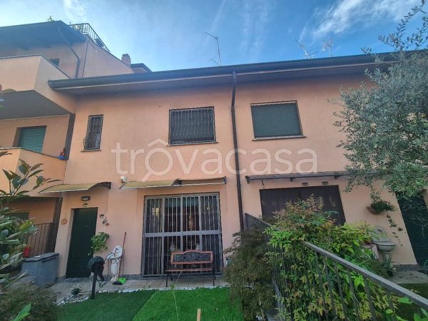casa indipendente in vendita ad Arcore