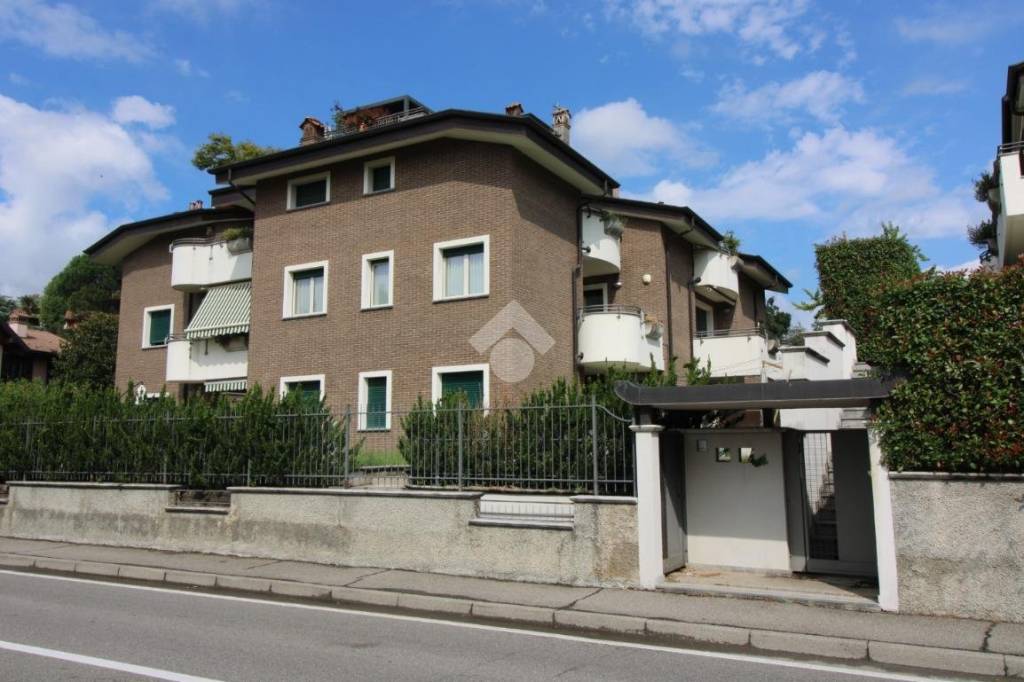 appartamento in vendita ad Arcore