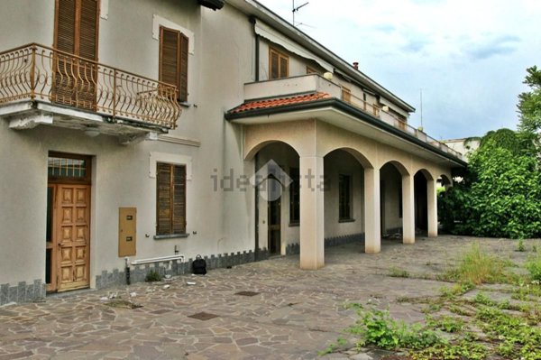 appartamento in vendita a Barlassina