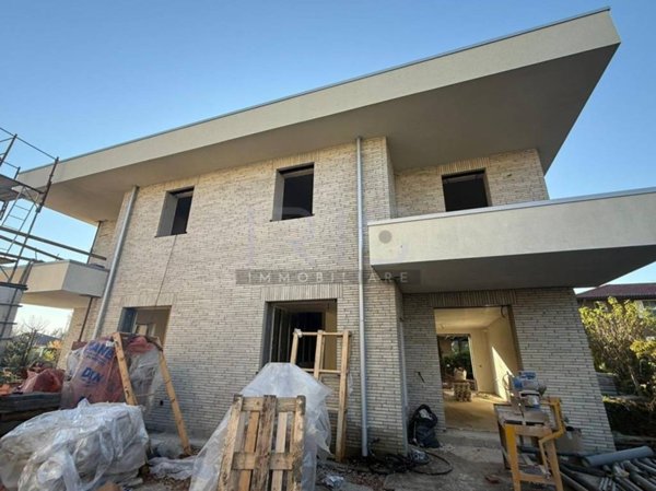 casa indipendente in vendita a Barlassina