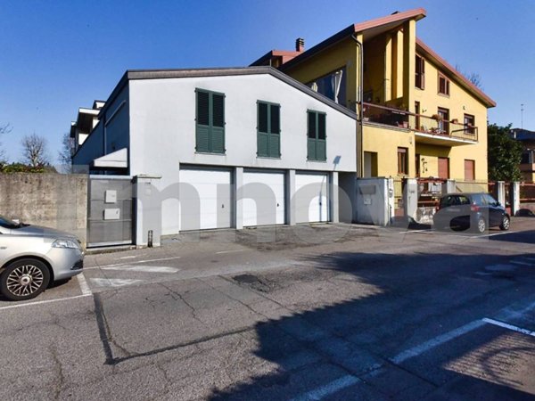 appartamento in vendita a Barlassina
