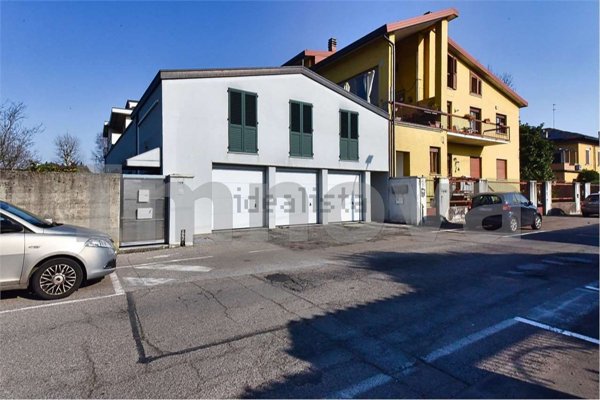 appartamento in vendita a Barlassina
