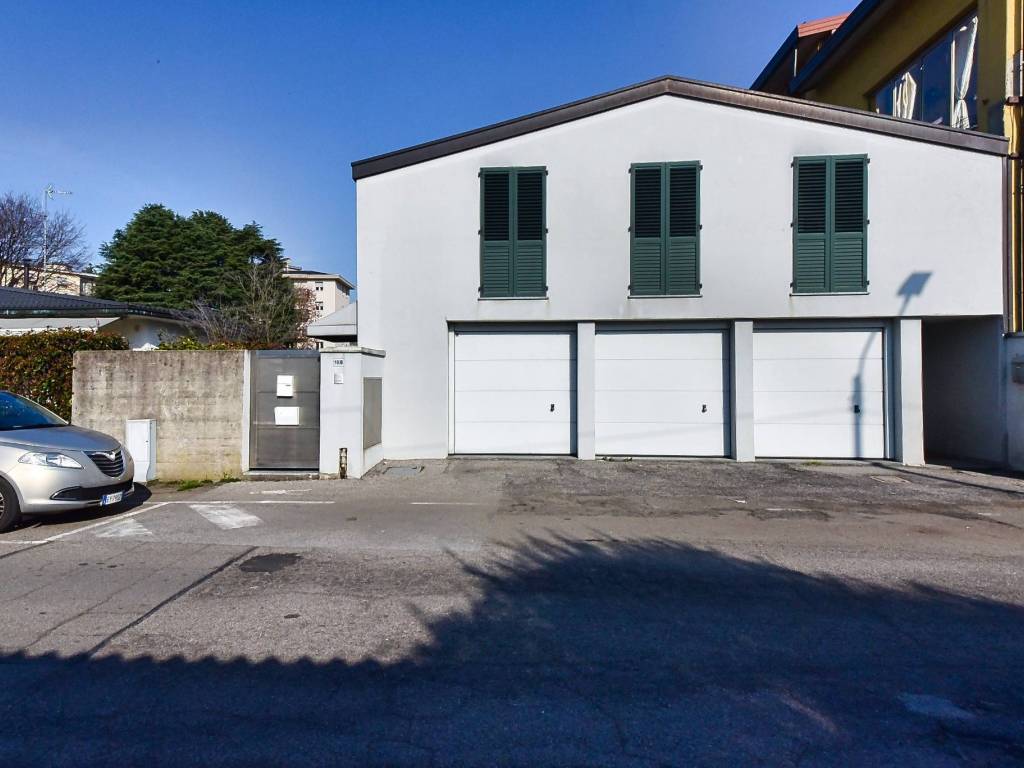appartamento in vendita a Barlassina