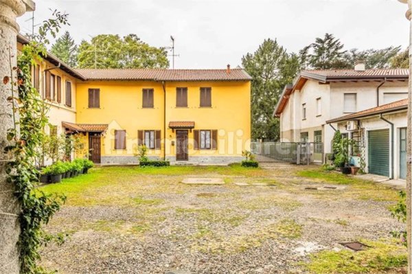appartamento in vendita a Barlassina