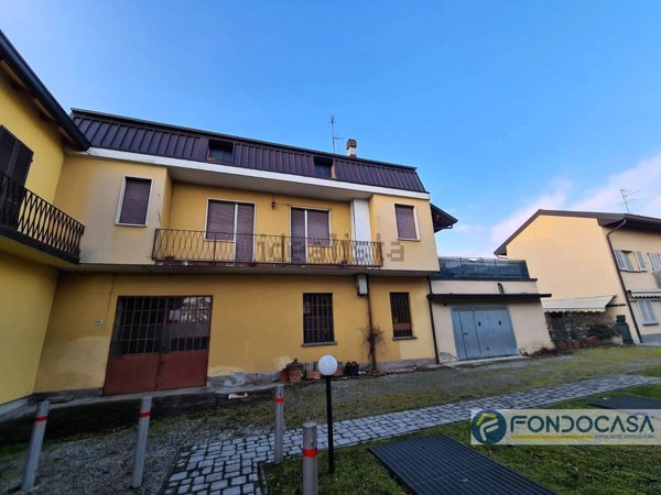appartamento in vendita a Barlassina