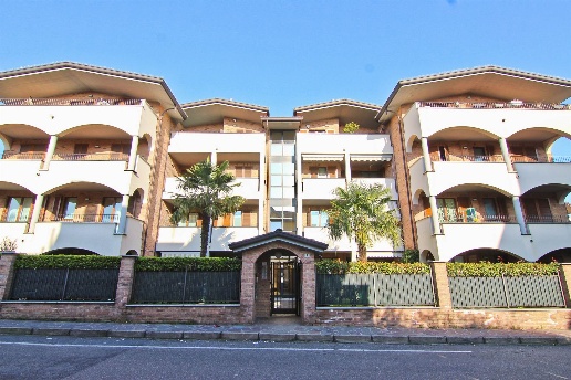 appartamento in vendita a Barlassina