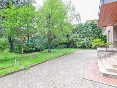 appartamento in vendita a Barlassina