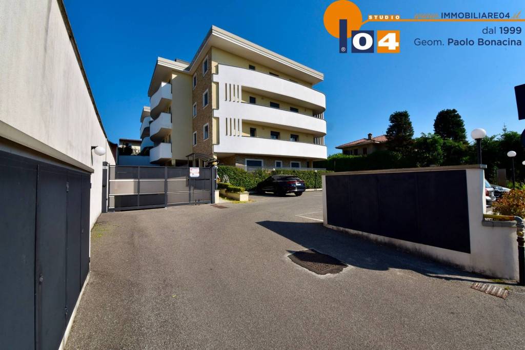 appartamento in vendita a Barlassina