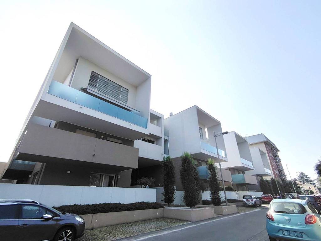 appartamento in vendita a Barlassina
