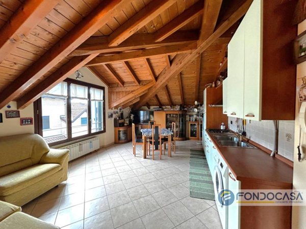 appartamento in vendita a Barlassina