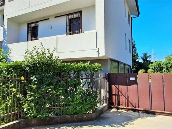 appartamento in vendita a Barlassina