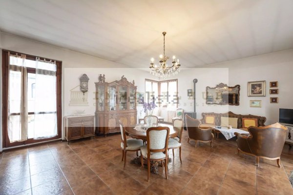 appartamento in vendita a Barlassina