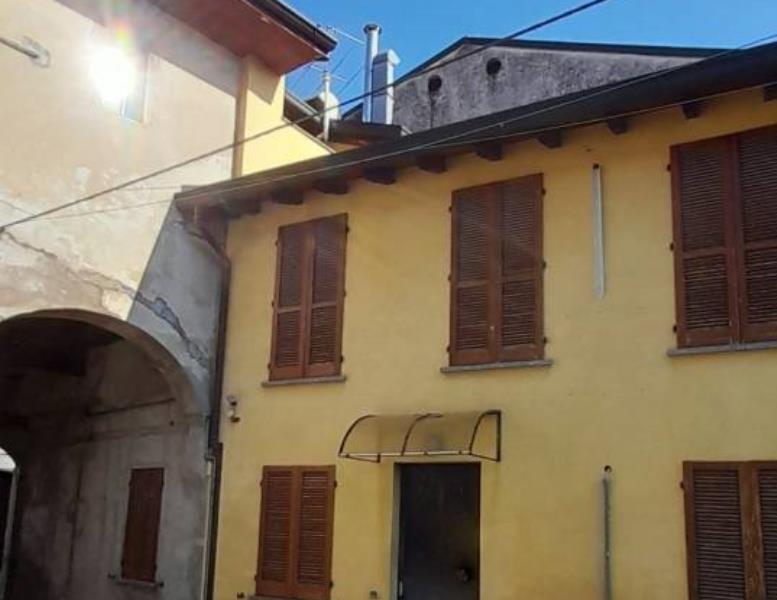 casa indipendente in vendita a Barlassina