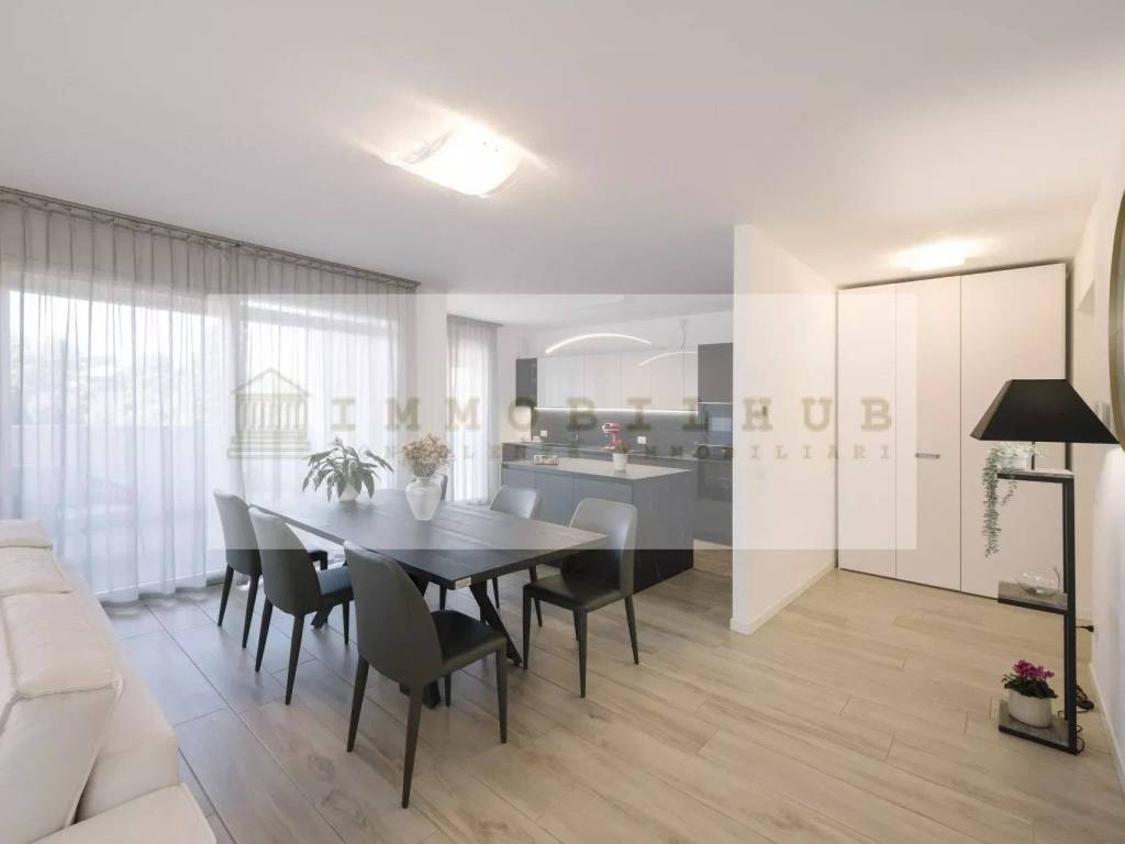 appartamento in vendita a Barlassina