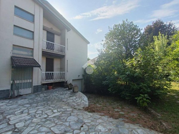 casa indipendente in vendita a Barlassina