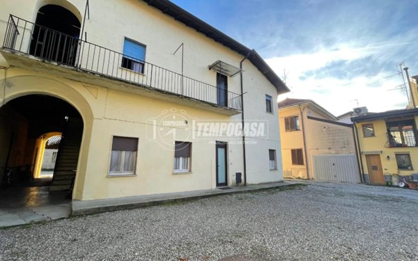 appartamento in vendita a Barlassina