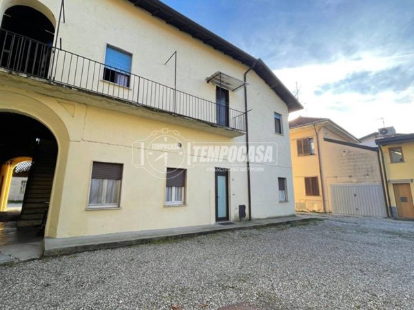 casa indipendente in vendita a Barlassina