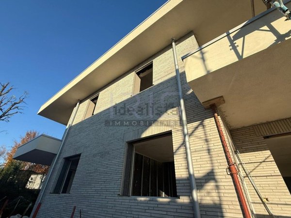 casa indipendente in vendita a Barlassina