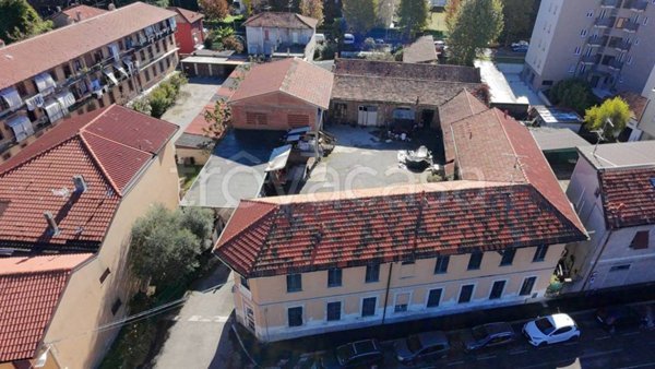 terreno edificabile in vendita a Barlassina