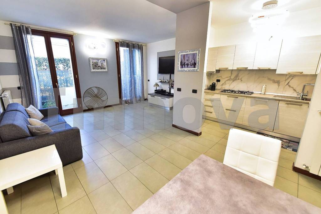 appartamento in vendita a Barlassina