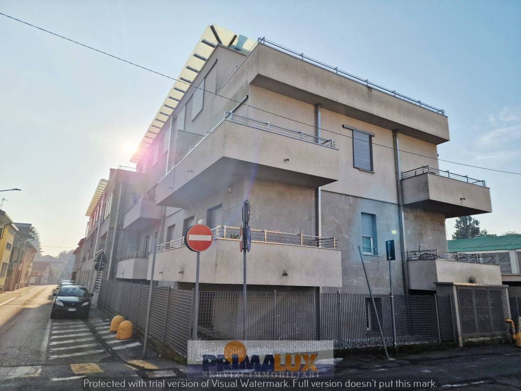 appartamento in vendita a Barlassina