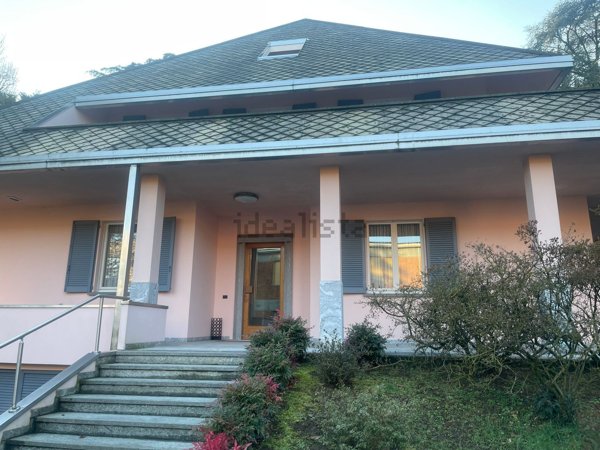 casa indipendente in vendita a Barlassina