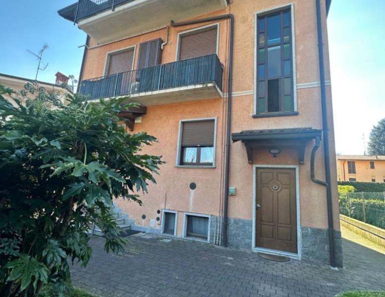 appartamento in vendita a Barlassina