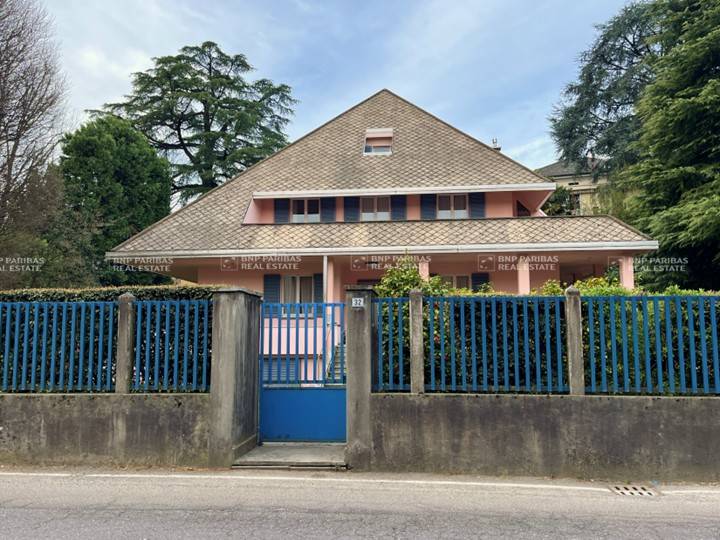 casa indipendente in vendita a Barlassina
