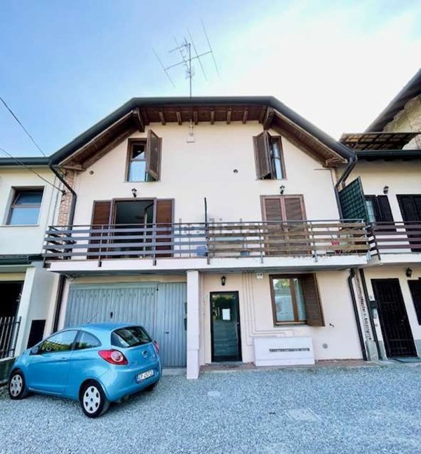 appartamento in vendita a Barlassina