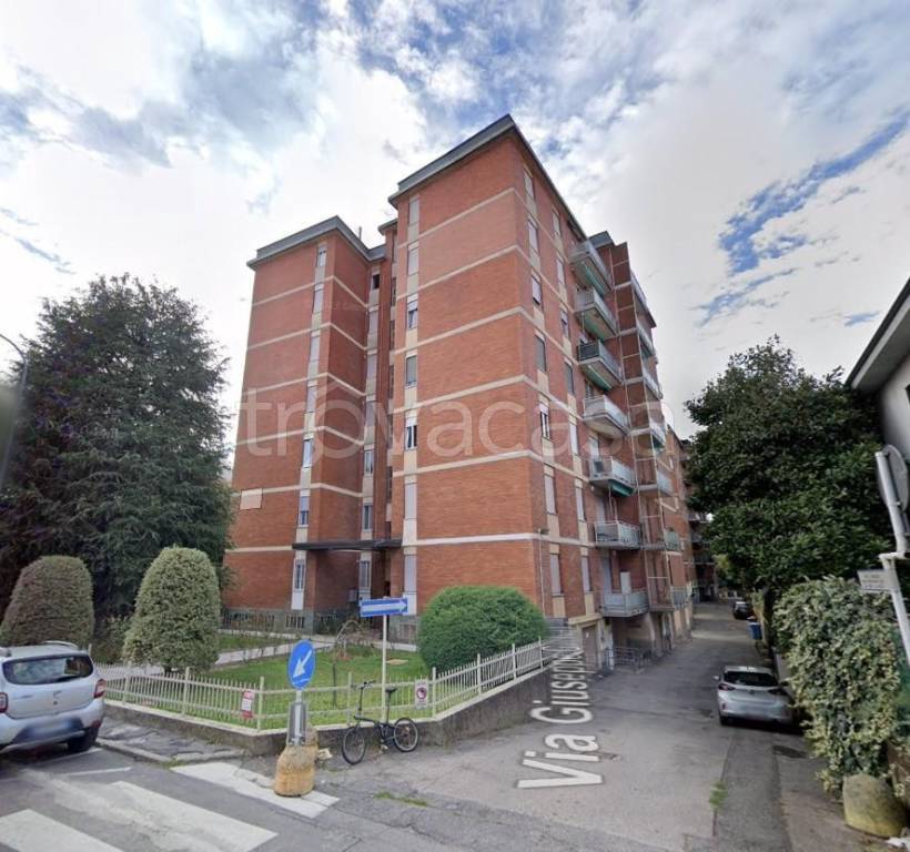 appartamento in vendita a Barlassina