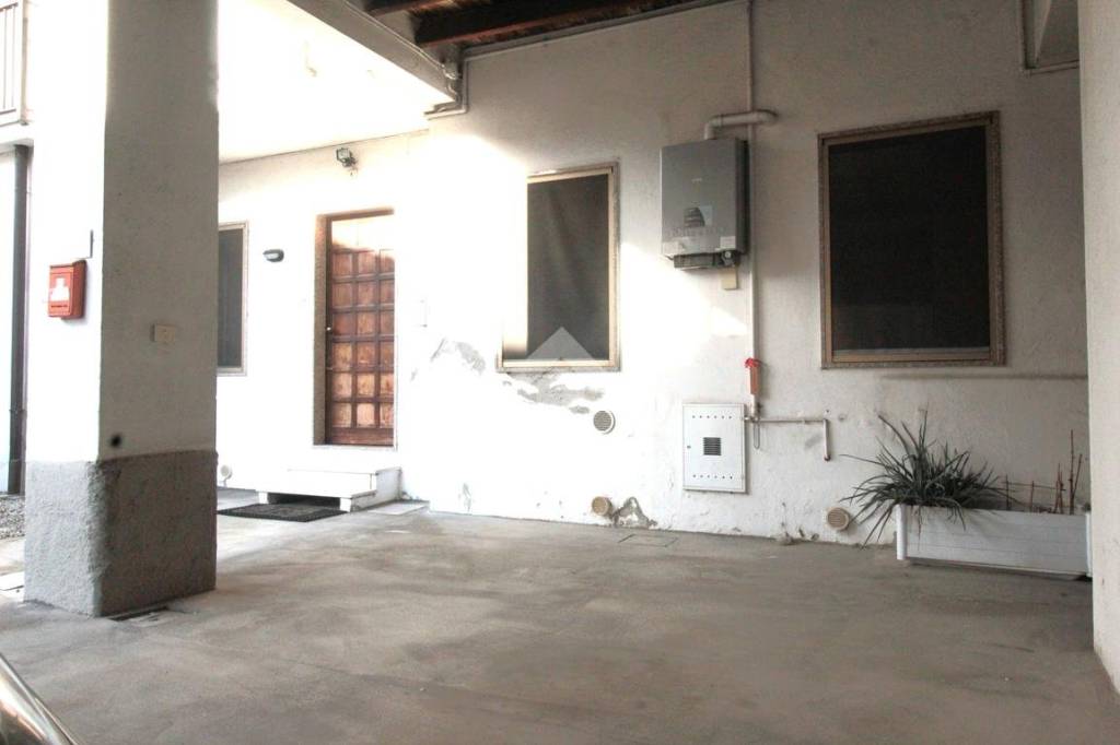 casa indipendente in vendita a Bellusco