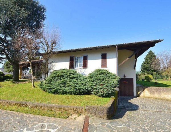 casa indipendente in vendita a Bellusco