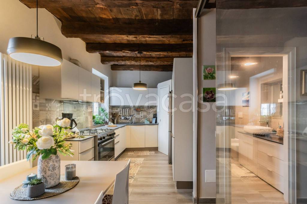 casa indipendente in vendita a Bellusco
