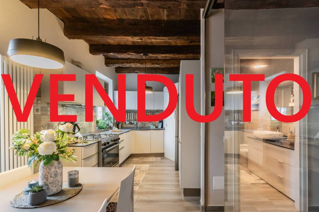 casa indipendente in vendita a Bellusco