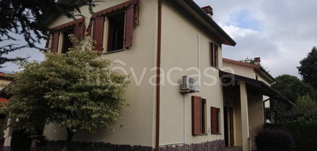 casa indipendente in vendita a Bellusco