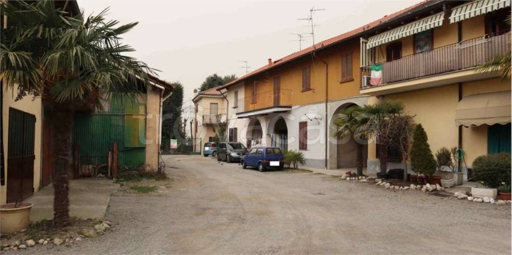 appartamento in vendita a Bellusco in zona San Nazzaro