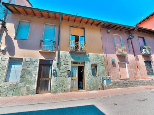 casa indipendente in vendita a Bellusco