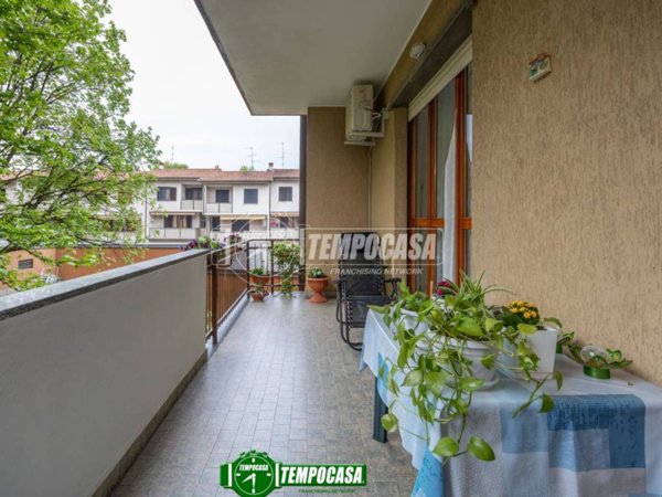 appartamento in vendita a Bellusco in zona San Nazzaro