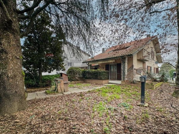 casa indipendente in vendita a Bellusco in zona San Nazzaro