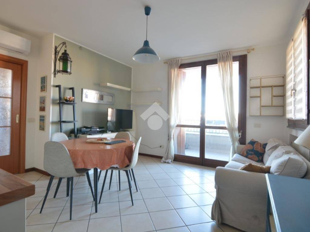 appartamento in vendita a Bernareggio