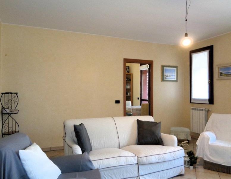 appartamento in vendita a Bernareggio
