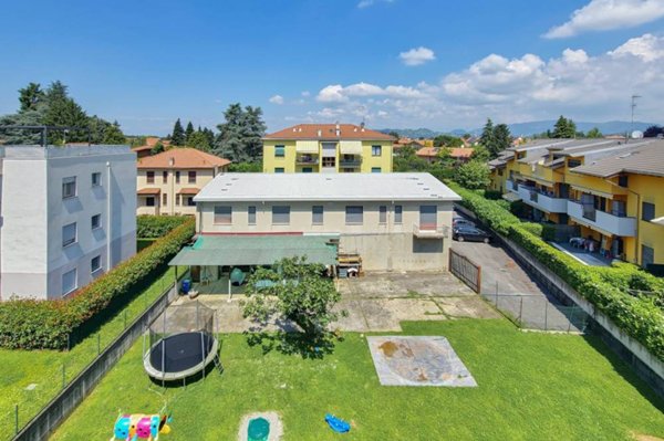 appartamento in vendita a Bernareggio